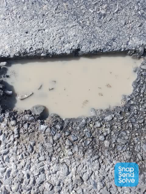 Damaged Road, a report photo