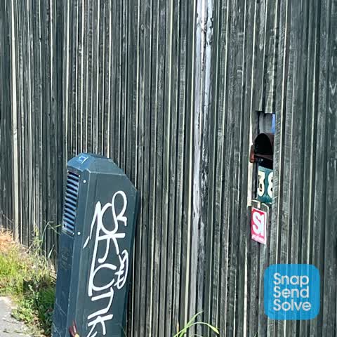 Graffiti, a report photo