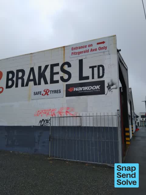 Graffiti, a report photo
