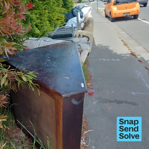 Dumped Rubbish, a report photo