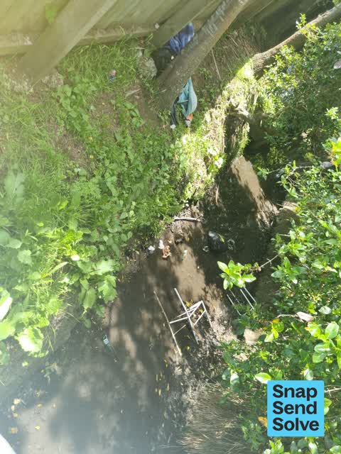 Dumped Rubbish, a report photo