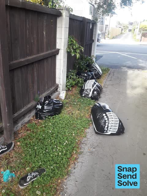Dumped Rubbish, a report photo