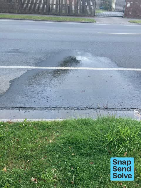 Damaged Road, a report photo