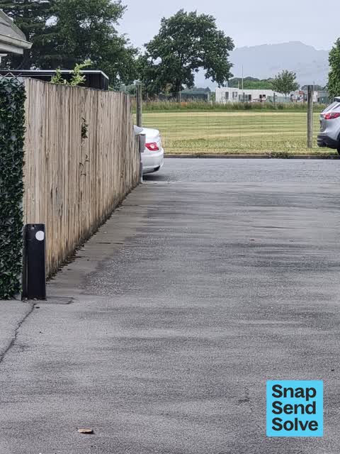 Hazard, vehicle, a report photo