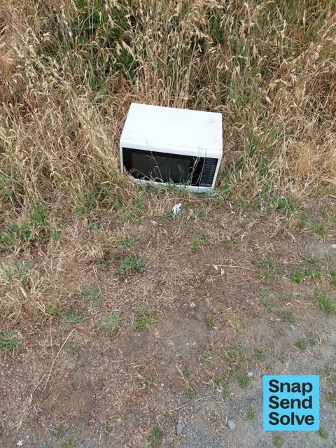 Dumped Rubbish, a report photo