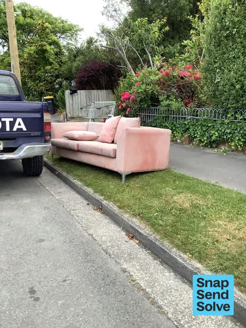 Dumped Rubbish, a report photo