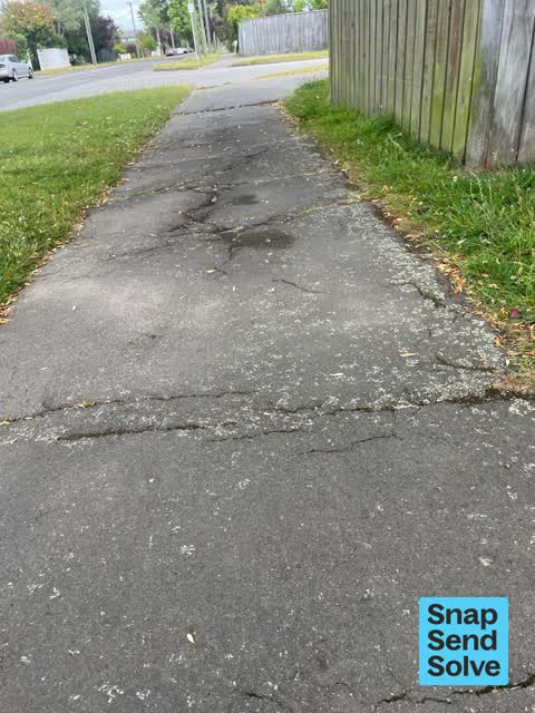 Pavement - Damaged, a report photo