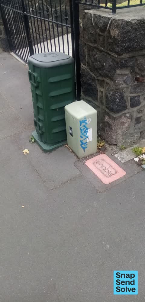 Graffiti, a report photo