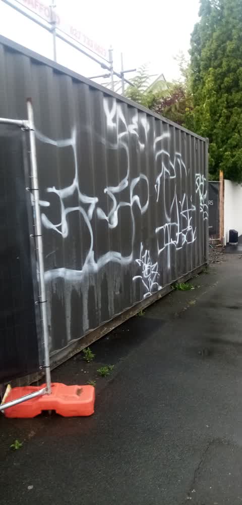 Graffiti — a report photo