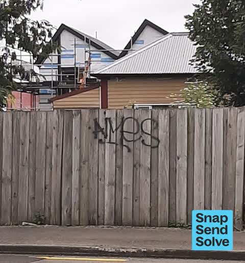 Graffiti, a report photo