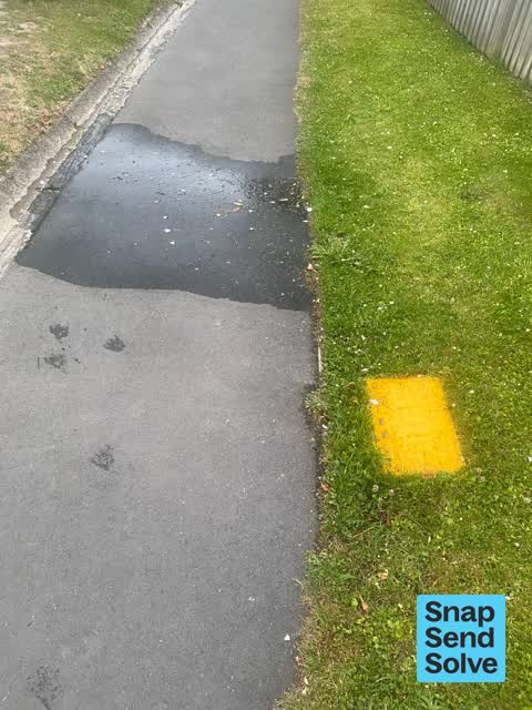 Water Leak, a report photo