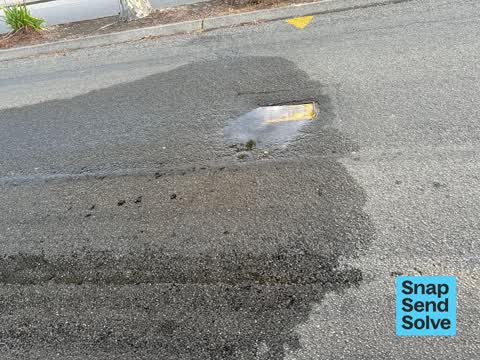 Water Leak, a report photo
