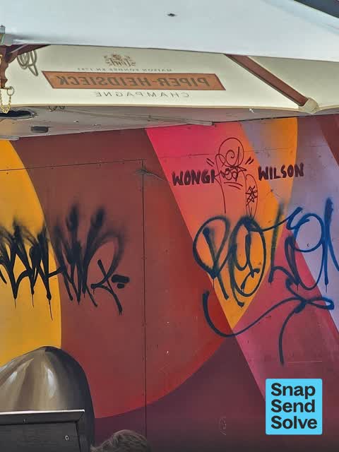 Graffiti, a report photo