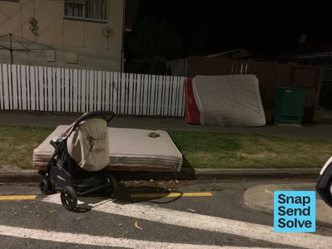 Dumped Rubbish, a report photo