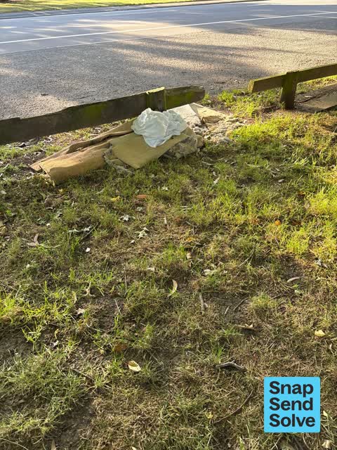 Dumped Rubbish, a report photo