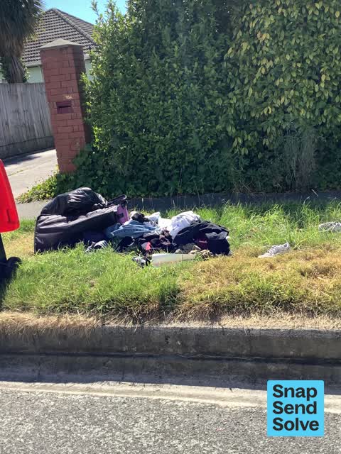 Dumped Rubbish, a report photo