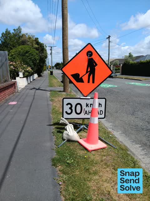 Road Signage, a report photo