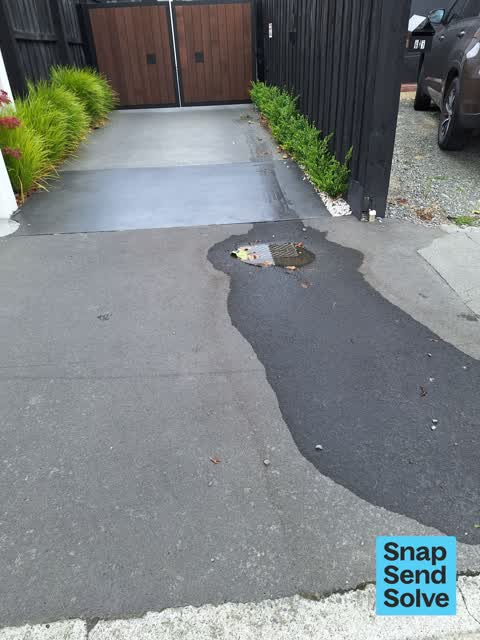 Water Leak, a report photo