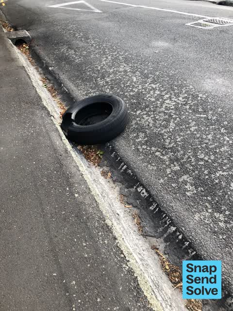 Dumped Rubbish, a report photo