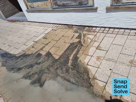 Water Leak, a report photo
