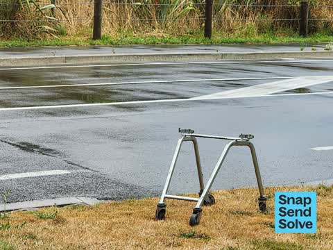Dumped Rubbish, a report photo