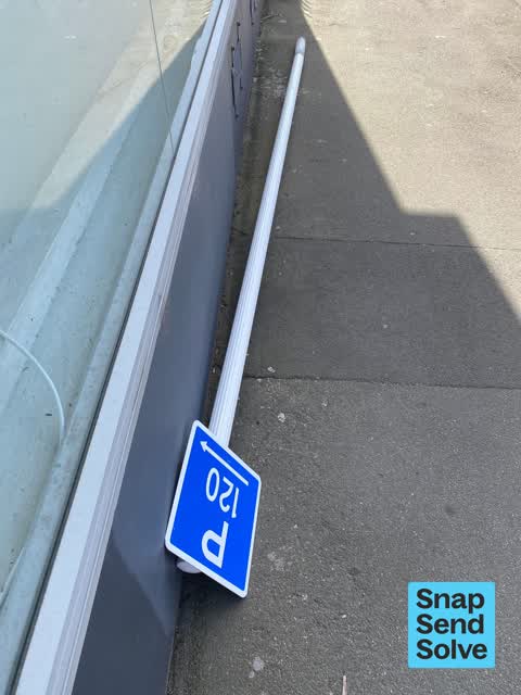 Damaged Street Sign, a report photo