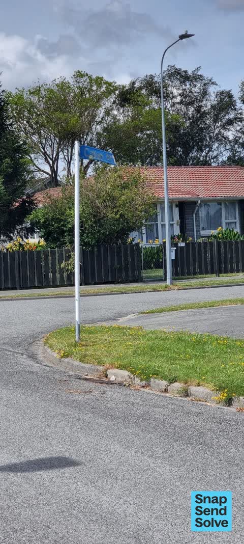 Damaged Street Sign, a report photo