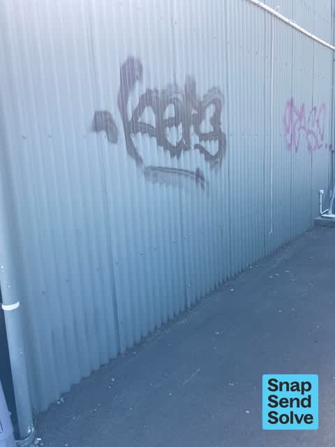 Graffiti, a report photo