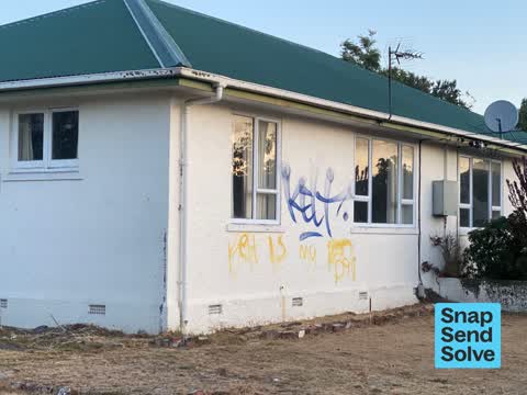 Graffiti, a report photo