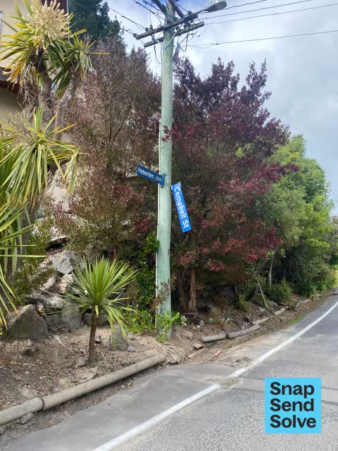 Damaged Street Sign, a report photo