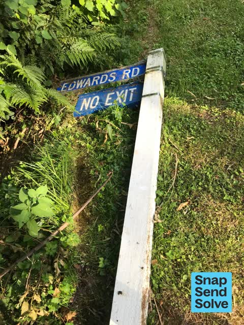 Damaged Street Sign, a report photo