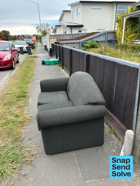 Dumped Rubbish, a report photo