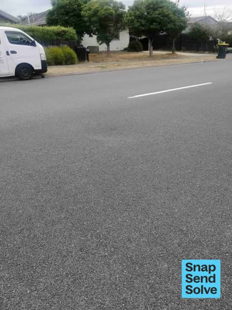 Pavement - Damaged, a report photo