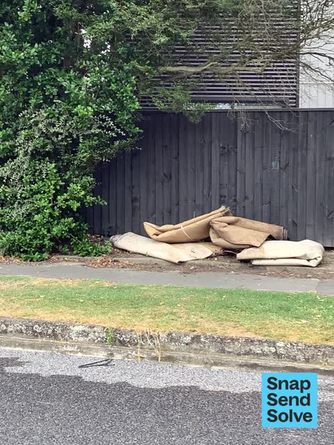 Dumped Rubbish — a report photo