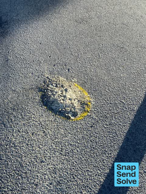 Damaged Road, a report photo
