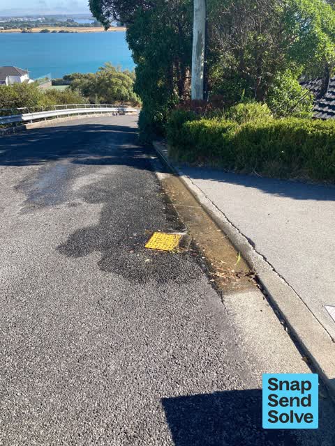 Street Gutters / Storm Water, a report photo