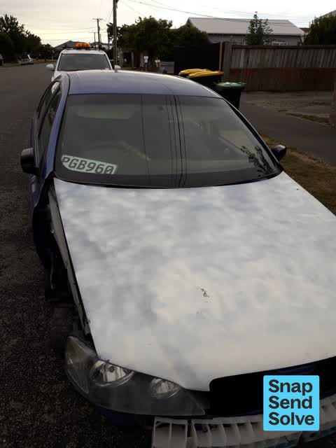 Abandoned Vehicle, a report photo