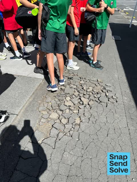 Pavement - Damaged, a report photo