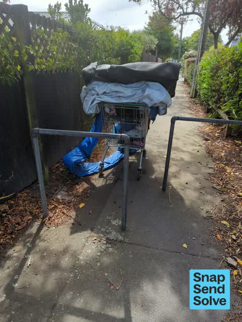 Dumped Rubbish, a report photo