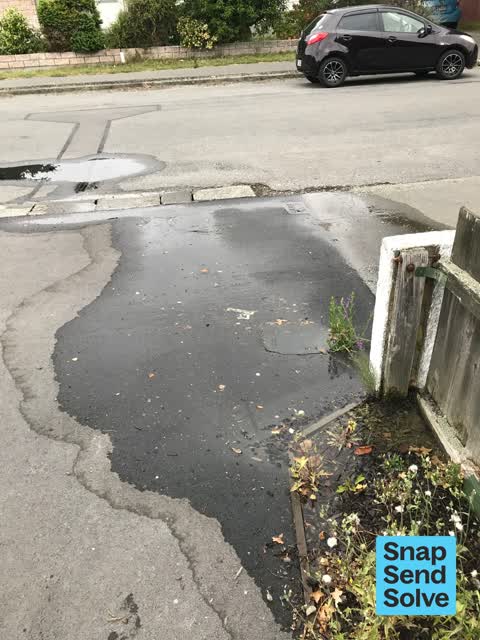 Water Leak, a report photo