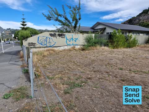 Graffiti, a report photo