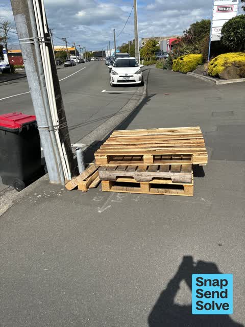 Dumped Rubbish, a report photo