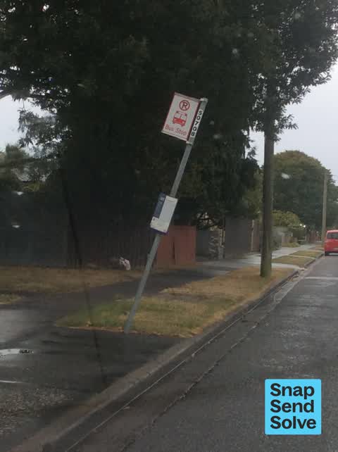 Damaged Street Sign, a report photo