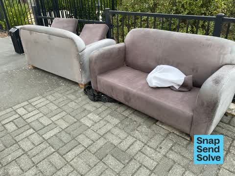 Dumped Rubbish, a report photo