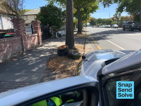 Dumped Rubbish, a report photo