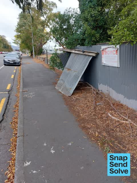 Pavement - Damaged, a report photo
