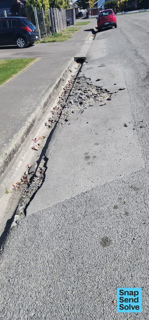 Damaged Road, a report photo