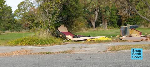Litter, a report photo