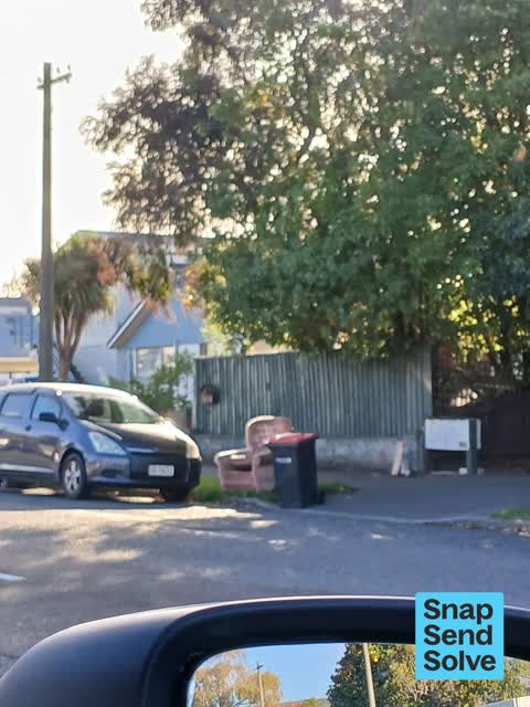 Dumped Rubbish, a report photo