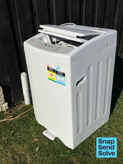 Dumped Rubbish, a report photo